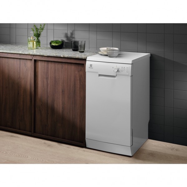 Посудомийна машина Electrolux ESA12110SW