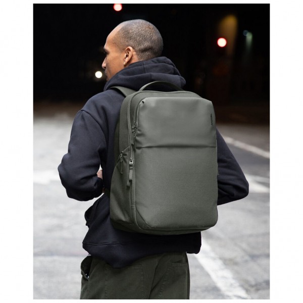 Рюкзак для ноутбука Incase 16" A.R.C. Daypack smoked ivy (INCO100684-SIV)